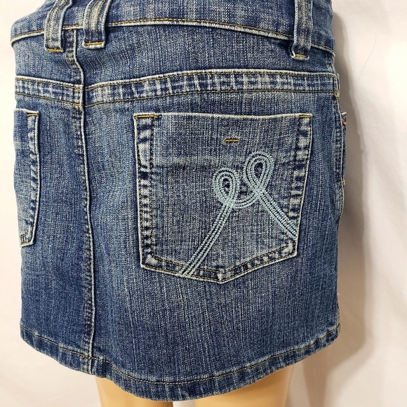 Urban Behavior Jean Skirt Size Small EUC - Picture 5 of 8